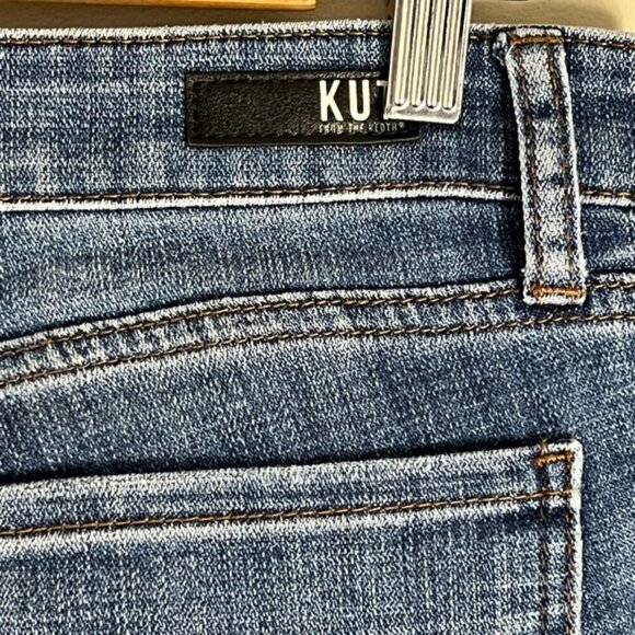 Kut From The Kloth Mid Rise Medium Wash Slim Boyfriend Jeans Size 6 Distressed - Picture 7 of 12